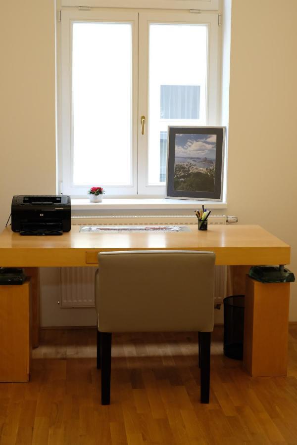 Kolonada Luxury 3 Bedroom Apartment Manes Marianske Lazne Exterior foto